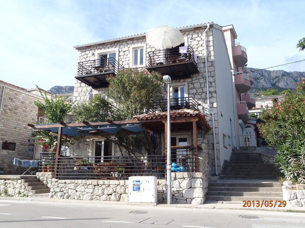 Apartments Mirela Gradac (Split-Dalmatia) Exterior foto