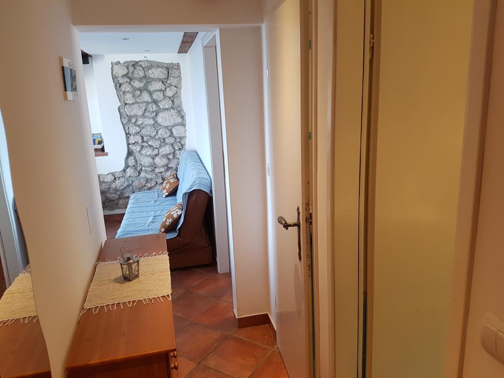 Apartments Mirela Gradac (Split-Dalmatia) Exterior foto