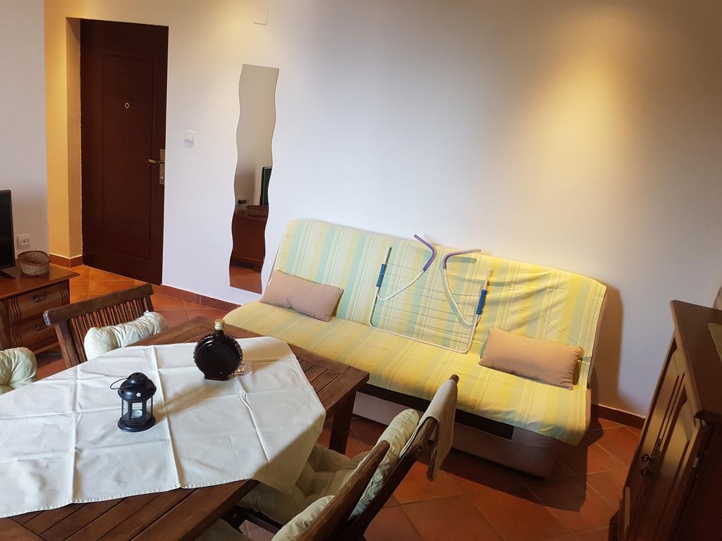 Apartments Mirela Gradac (Split-Dalmatia) Exterior foto